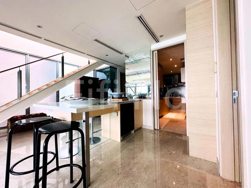 4+1 Bed Condo for Rent in  The Azure - Image 2